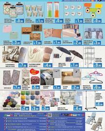 Volantino Azzurro Convenienza Pagina 4: Tenda con anelli un pannello 140x280 fantasie ass. €3,99