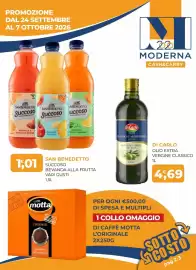 Volantino Moderna Pagina 1: San Benedetto Succoso bevanda alla frutta €1,01, Di Carlo olio extra vergine classico €4,69