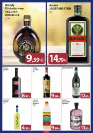 Volantino Docks Cash&Carry Pagina 15: Brandy Etichetta Nera Vecchia Romagna €9,59, Liquore alla Violetta Quaglia €13,90