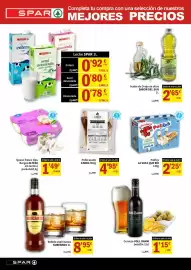 Folleto SPAR Página 10: Leche SPAR €0,92, Palitos la vaca que ríe €2,25