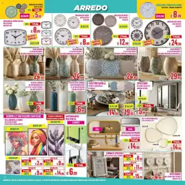 Volantino Satur Pagina 2: Set 3 specchi ovali stile vintage glam €14,99, Orologio da muro in plastica €12,99