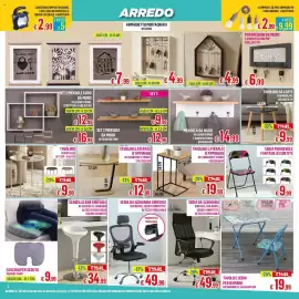 Volantino Satur Pagina 3: Tavolino da caffè triangolare €9,99, Portachiavi da muro €6,99