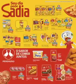 Encarte Gigante Atacadista Página 18: Almôndega mista perdigão €17,90, Torta sadia €21,90