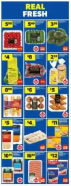 Wholesale Club flyer week 39 Page 2: Turner's Market butter croissants €5,00, Chicken Thighs €4,00