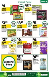 Woolworths catalogue week 40 Page 32: Bonne Maman Strawberry Conserves €6,00, Nature Valley Crunchy Granola Bars €3,45