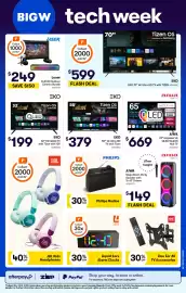 Woolworths catalogue week 40 Page 47: EKO 32" HD QLED TV with Tizen €199,00, Laser Full HD Outdoor Cinema Bundle €249,00