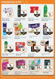 Foodworks catalogue week 40 Page 13: Whiskas Favourites Wet Cat Food Pouch €12,00, Gillette Blue III Disposable Razors €5,20