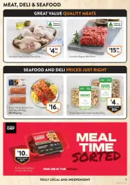 Foodworks catalogue week 40 Page 9: Global Salmon Portions Twin Pack Skin Off €16,00, Australian Regular Beef Mince €15,99
