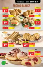 Biedronka gazetka tydzień 40 Strona 47: Bułka razowa €1,15, Pączek z wiśniami €3,59