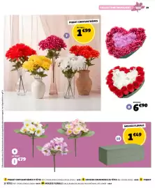 Catalogue GiFi | Gifi 29-09-2026 / 12-10-2026 page 39: Coussin cœur roses 26 têtes €6,90, Piquet chrysanthèmes €1,99