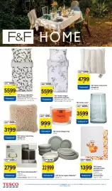 Tesco akciós újság hét 40 Oldal 28: F&F Home koktélopsohár €2.799,00, F&F Home műszőrme díszpárna €3.199,00