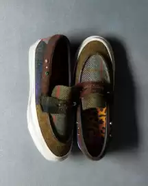 Vans leták Strana 2