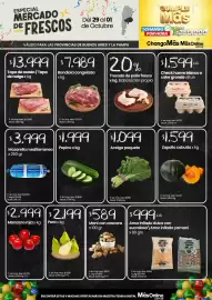 Catálogo Changomas Página 1: Bondiola congelada €7.989,00, Acelga paquete €1.099,00