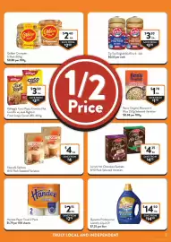 Foodworks catalogue week 40 Page 3: Nescafé Sachets €4,00, Dynamo Professional Laundry Liquid €14,50