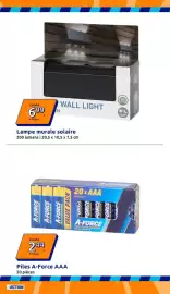 Catalogue Action semaine 40 page 14: Lampe murale solaire €6,99, A-FORCE Piles AAA €2,44