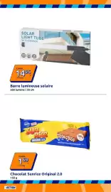 Catalogue Action semaine 40 page 15: Barre lumineuse solaire €14,95, Sunrice Chocolat Original 2.0 €1,69