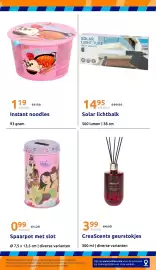 Action folder week 40 Pagina 33: Instant noodles €1,39, Solar lichtbalk €14,95
