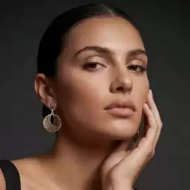 Avon gazetka Strona 25