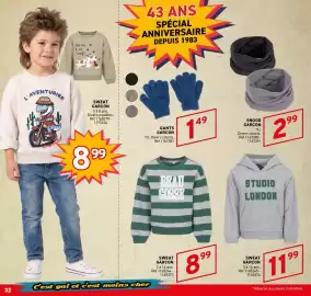 Catalogue Trafic page 32: STUDIO LONDON SWEAT GARCON €11,99, BEAU GOSSE SWEAT GARCON €8,99