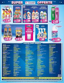 Volantino Vitulano Drugstore Pagina 8: Smac spray cucina-bagno-sgrassatore €2,59, Ace candeggina classica €1,99