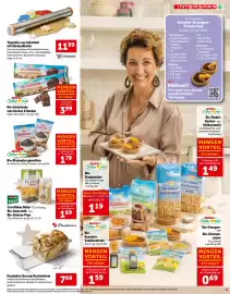 Interspar Flugblatt Seite 15: Teigroller aus Edelstahl mit Abstandhalter €11,99, Naturpur Bio-Schokolade €3,99