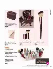 Catálogo Oriflame Página 125: Esponjas Maquilhagem Flawless Canvas €2,99, Pincel retrátil velvet finish €8,49