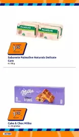 Folheto Action semana 40 Página 10: Sabonete Palmolive Naturals Delicate Care €1,75, Cake & Choc Milka €1,75