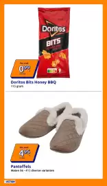 Action folder week 41 Pagina 21: Pantoffels €4,95, Doritos Bits Honey BBQ €0,99