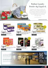 IGA catalogue week 40 Page 11: Handee Ultra Triple Length Paper Towels €6,49, Friskies Dry Cat Food €4,79