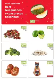 Folheto Amanhecer semana 40 Página 8: FRUTA & LEGUMES Bem fresquinhos e com preços baixinhos! 2,99€ /UNID Morangos 500g