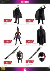 Volantino Toys Center Pagina 10: Set medico della peste adulto €29,99, Set Streghetta €13,99