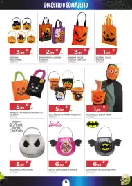 Volantino Toys Center Pagina 15: Zucca con ali 30cm Barbie €6,99, Secchiello in panno assortiti €5,99