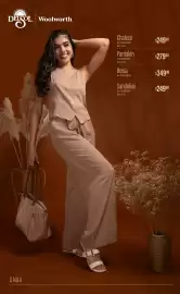 Catálogo Woolworth Página 2: Chaleco €249,90, Sandalias €249,90
