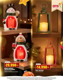 Catálogo Ara Página 9: C SMUKEE $29.990 c/u MUÑECO CERÁMICO CON VELA DE NAVIDAD. 2 Diferentes diseños. C/U. ara Alegría al
