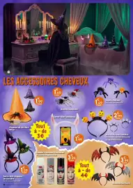 Catalogue Maxi Bazar page 5: Serre-tête chapeau de sorcière €1,99, Barette squelette €1,49