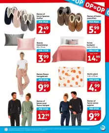 Hoogvliet folder week 41 Pagina 29: Dames of heren velvet pyjama €9,99, Dames of heren coral fleece huispak €12,99