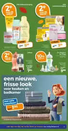 Trekpleister folder week 41 Pagina 9: Trekpleister babypoeder €5,69, Trekpleister €100,00