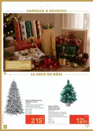 Catalogue METRO page 26: Dim - sapin artificiel lumineux €215,00, Dim - sapin artificiel pommes de pins €12,99