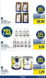 Makro folder | Food Pagina 43: Metro Chef fruitcocktail €1,74, Metro Chef dessertsauzen €5,41