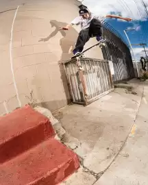 Catálogo DC Shoes Página 1