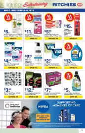 Ritchies catalogue week 41 Page 9: TRESemmé Shampoo & Conditioner Varieties €9,25, Viva Paper Towel Varieties €2,49
