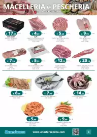 Volantino Altasfera Pagina 6: Orate allevate estere €7,90, AIA Salsiccia nodi di suino €5,29