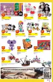 Folheto Auchan Página 11: Peluche Come & Dorme garfield €11,99, Peças de Construção €12,99