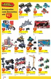 Folheto Auchan Página 14: Super Grua one two fun €24,99, Carro Savage one two fun €7,79