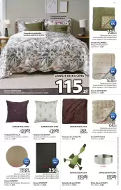 JYSK gazetka Strona 13: Poduszka VALERIANA €47,50, Zabawka dla psa SKIFER €32,50