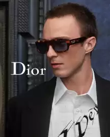 Folleto Dior Página 2
