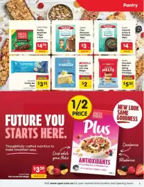 Spar catalogue week 41 Page 7: Nestlé Milk Choc Melts €5,35, Uncle Tobys Protein Muesli Bar €4,70