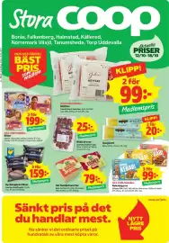 Stora Coop reklamblad vecka 42 Sida 1: Guldfågeln kycklingbröstfiléer €159,00, Libero blöjor €199,00