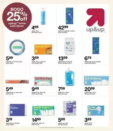 Catálogo Target semana 42 Página 22: Up&up heavy duty aluminum foil €5,49, Up&up everyday napkins €3,19
