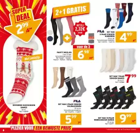 Trafic folder Pagina 8: Set van 7 paar sokken dames €7,99, Set van 3 paar sokken kinderen €4,99